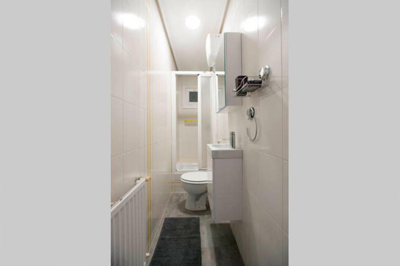 Usandizaga Ii By Basque Homes *